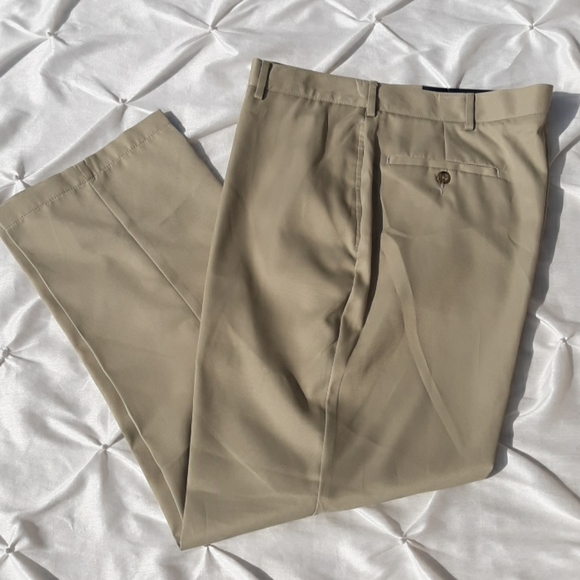 Tommy Hilfiger 38x30 Traveler Micro Tech Tan Pants - Picture 2 of 16